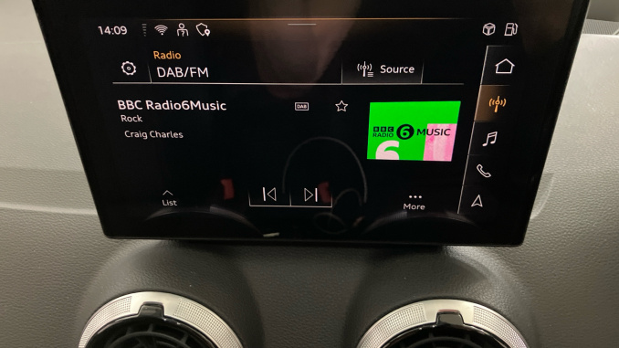 Audi Q2 35 TFSI S Line 5dr Petrol Estate - Image 27